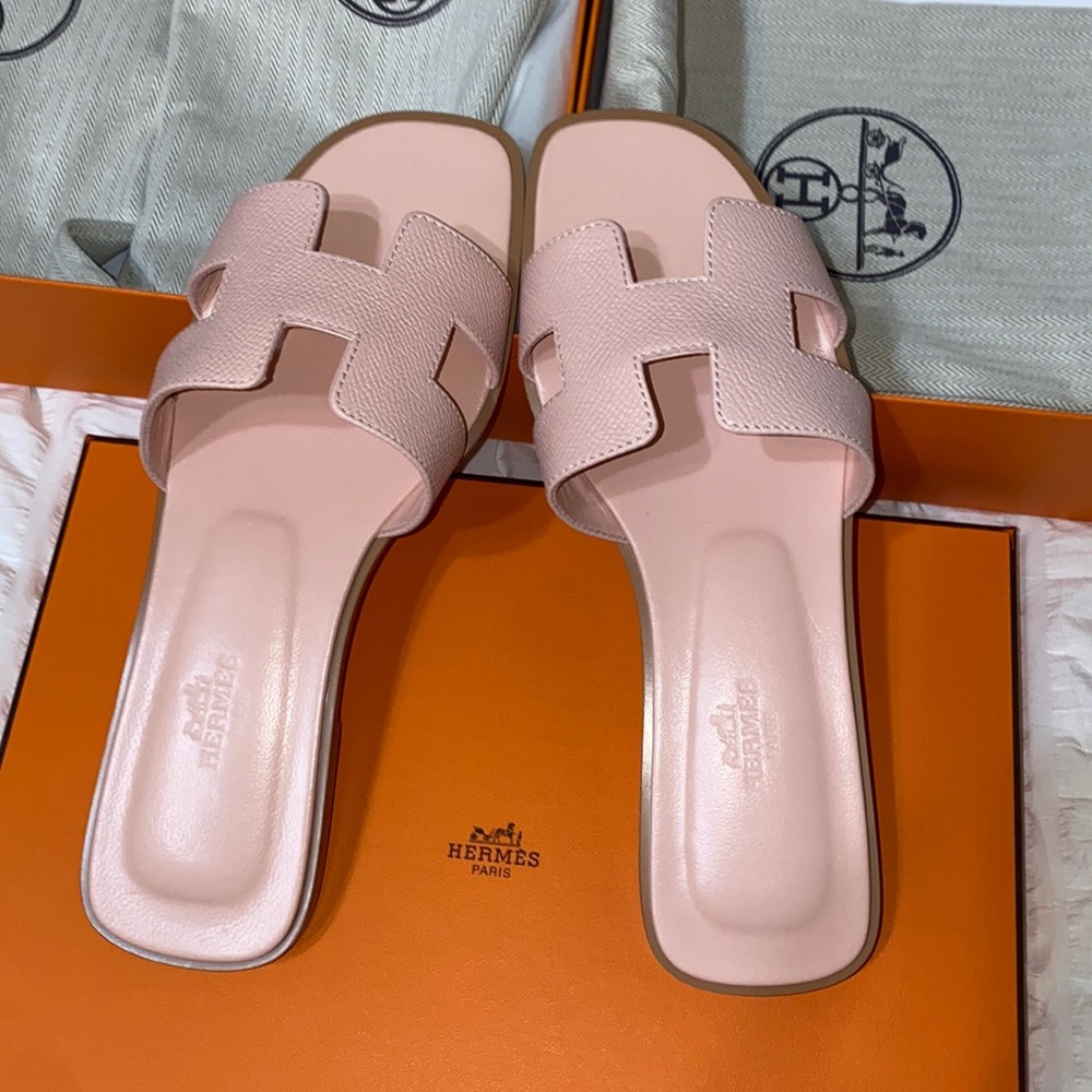 ❌SOLD❌NEW HERMÈS ORAN SANDALS Rose Pâle